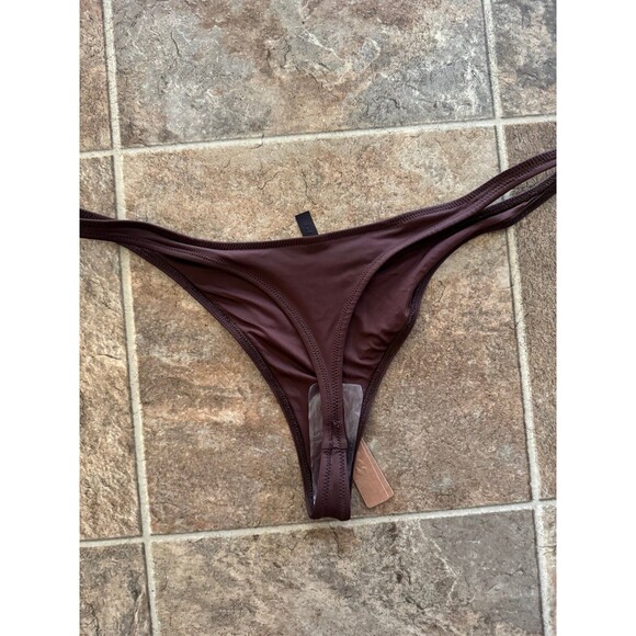 Skims Signature Swim Thong Cocoa Large - Picture 8 of 10